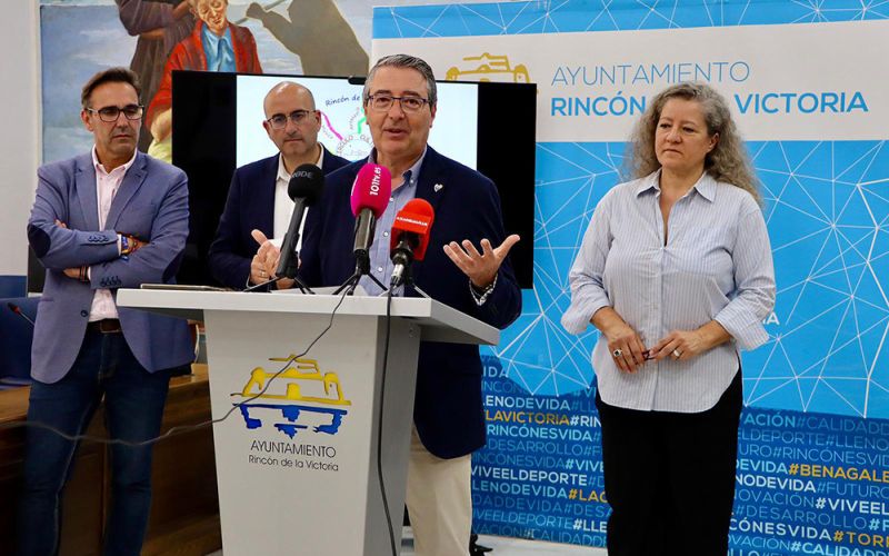 La Diputación impulsa en Rincón de la Victoria la Feria de la Cultura con más de cuarenta actividades