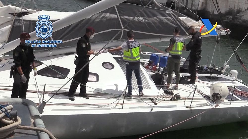 Intervenida una tonelada de cocaína oculta en un moderno velero abordado en medio del Atlántico