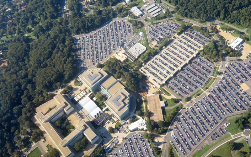 Cuba critica el historial de la CIA tras la convocatoria para captar informantes en la isla