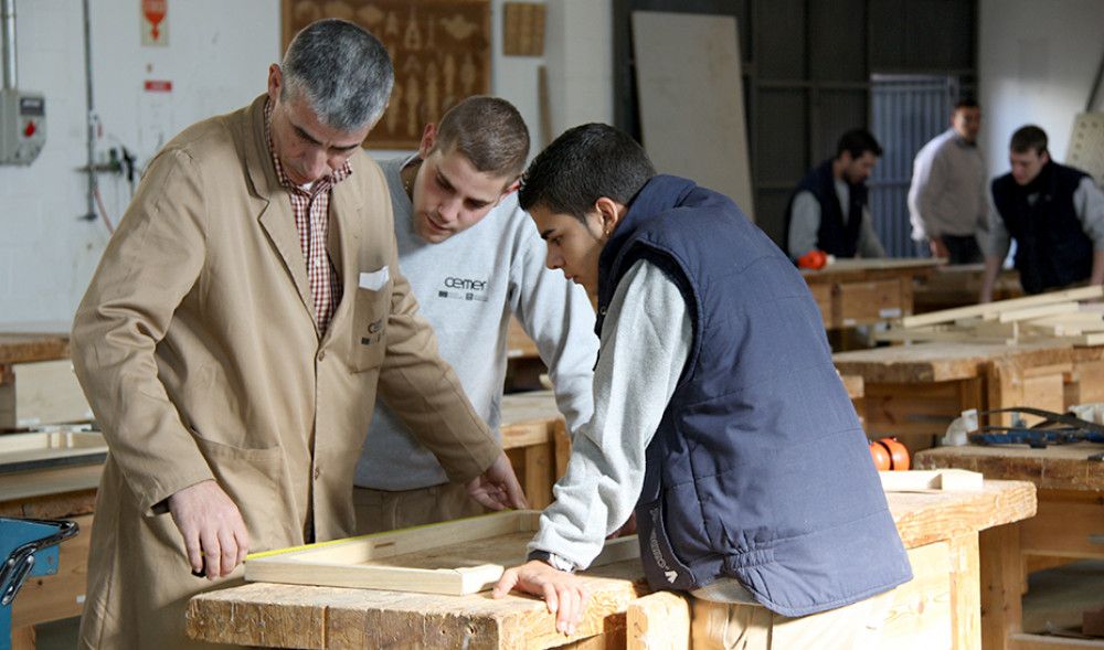 Solo el 2,5% de los alumnos de las Escuelas Taller consiguió un empleo relacionado con su formación