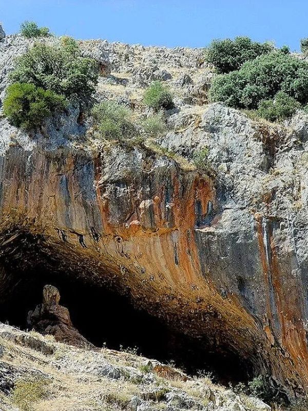 Encuentran en España el calzado más antiguo de Eurasia