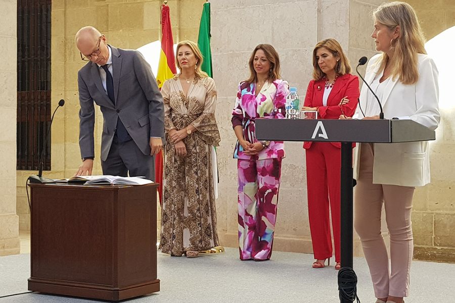 Toman posesión los nuevos delegados territoriales de la Junta de Andalucía en Málaga