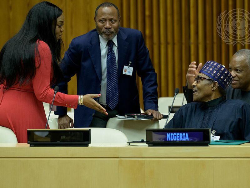 El presidente de Nigeria retira a todos los embajadores de su país en el mundo