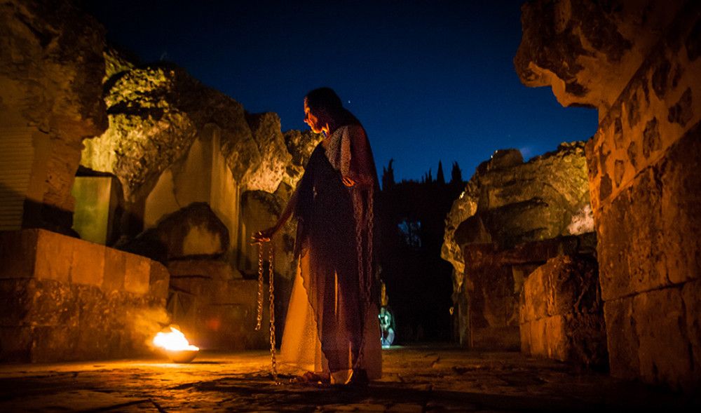 La Consejería de Cultura recupera las visitas nocturnas al anfiteatro de Itálica en julio y agosto