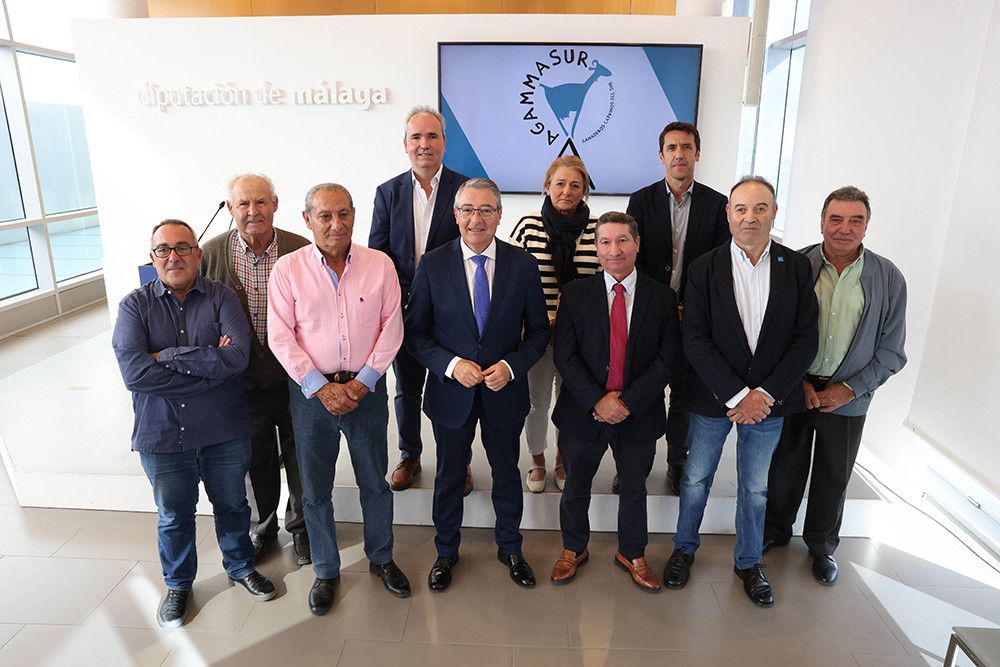Las asociaciones AGASUR y AGAMMA, adheridas a Sabor a Málaga, se fusionan para crear la mayor cooperativa caprina de Andalucía, que facturará 30 millones de euros en 2023