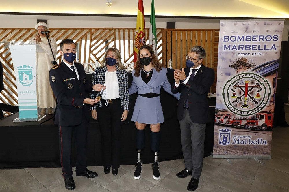 Entrega de distinciones con motivo de la celebración del Patrón de los bomberos