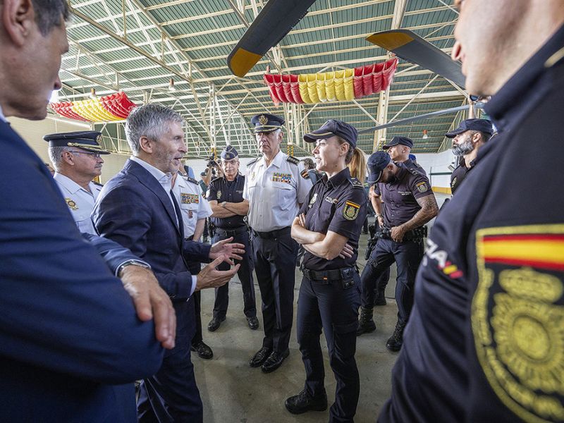 El ministro del Interior presenta en Málaga la Operación verano que comienza el sábado