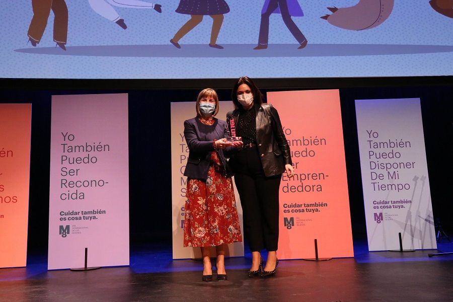 La Diputación premia en la gala Reconocidas 2021 a veinte mujeres y entidades que impulsan la igualdad de género en la provincia