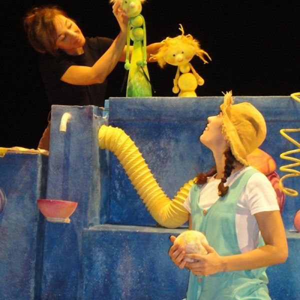 El Teatro Cánovas de Málaga acoge el estreno del último montaje de Índigo Teatro, dirigido por la creadora Celia Almohalla