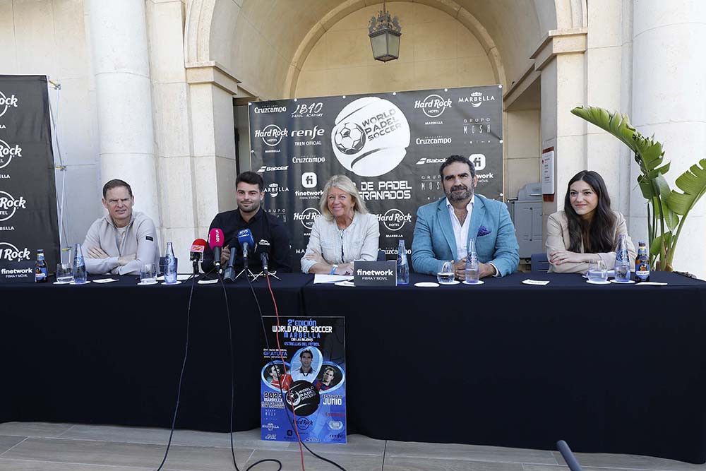 La segunda edición del World Padel Soccer volverá a reunir en Marbella a leyendas del fútbol como Frank de Boer, Morientes, Fernando Sanz o Alfonso Pérez