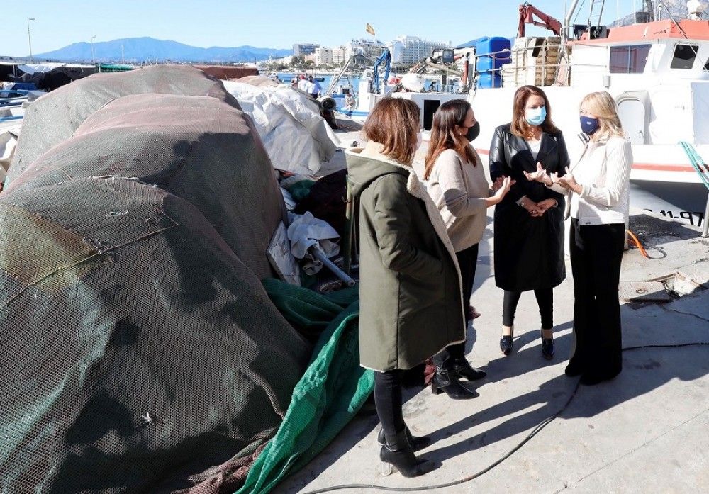 El Ayuntamiento pedirá a la Junta que amplíe a 30 años las concesiones de los chiringuitos para garantizar su equilibrio económico por la crisis del COVID