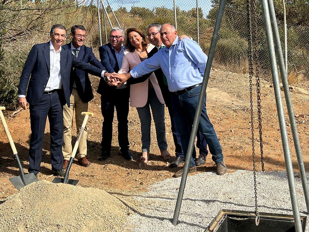 Comienzan en Rincón de la Victoria las obras de emergencia para aportar 31 hm³ de agua en 2023 para abastecimiento y regadío de La Axarquía