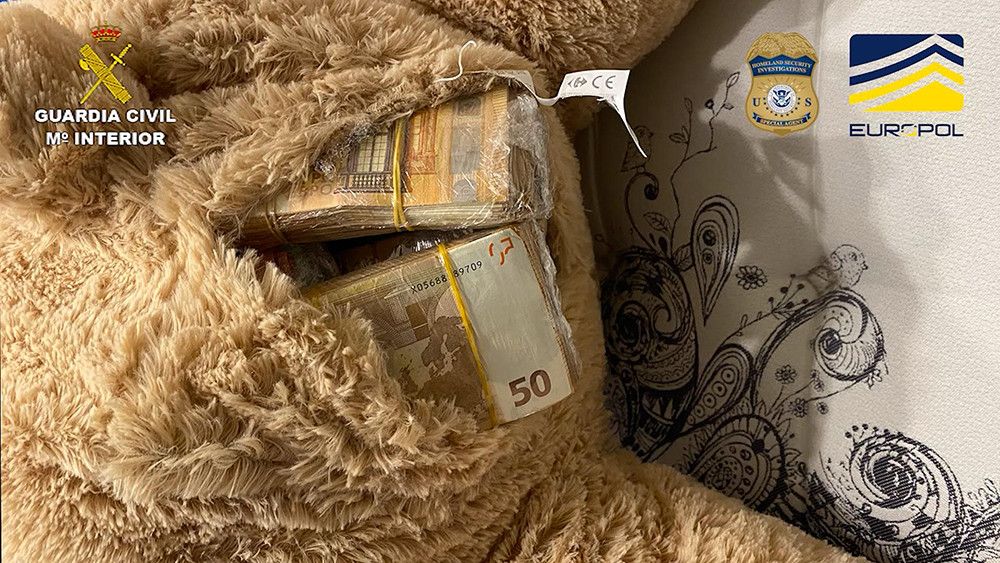 La Guardia Civil desarticula una organización criminal asentada en la provincia de Bizkaia por blanqueo de capitales producto del narcotráfico