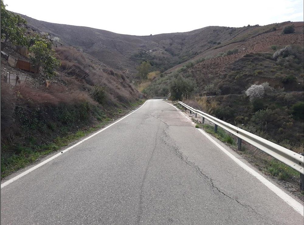 La Diputación licita por 6,3 millones de euros un nuevo plan de asfaltado en 18 carreteras provinciales