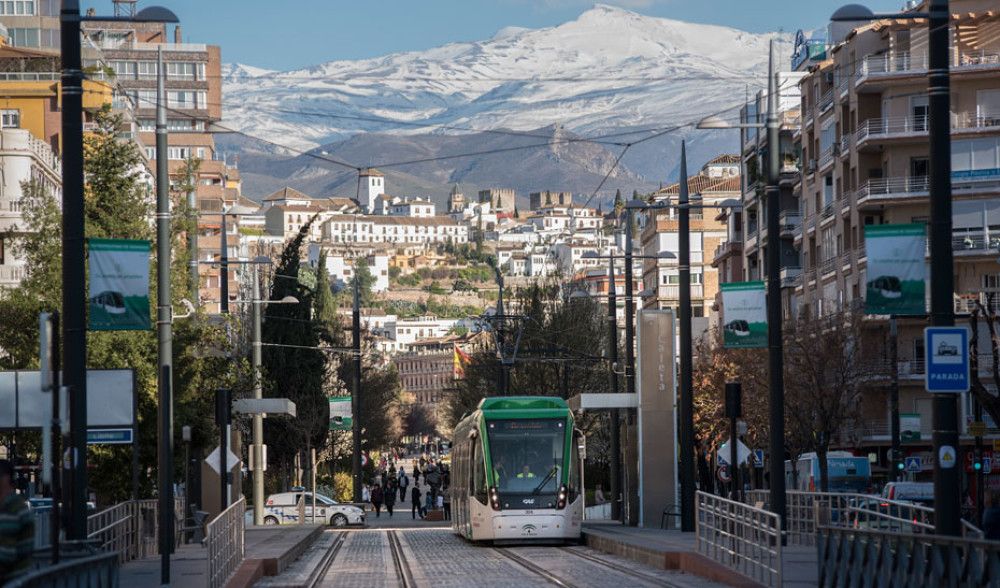 La Junta asegura haber destinado 690 millones en cuatro años para infraestructuras en la provincia de Granada