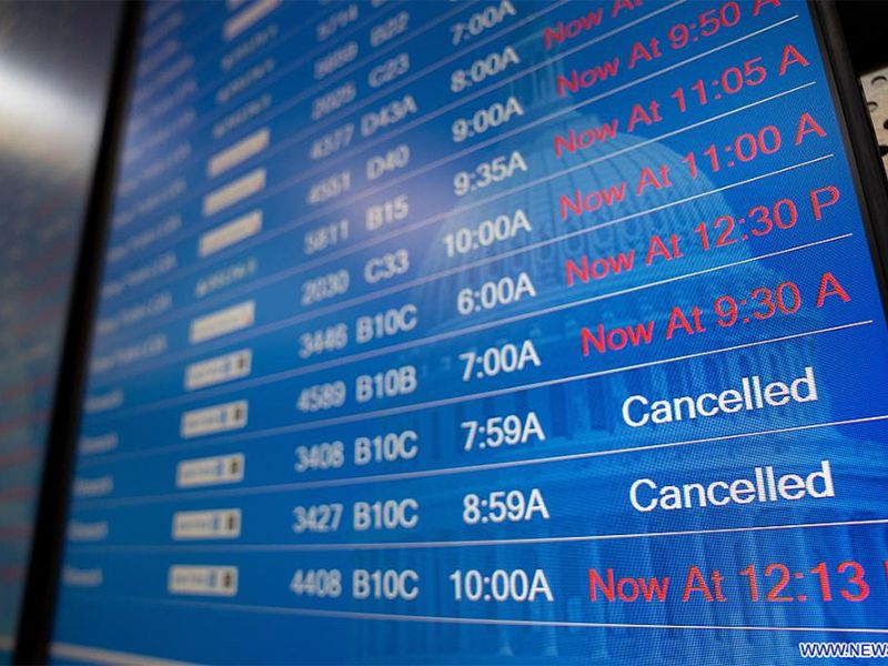 La Administración Federal de Aviación de EEUU levanta la suspensión de vuelos tras la interrupción del sistema