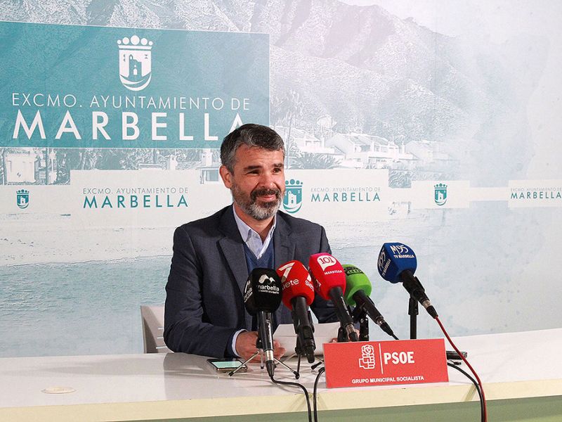 El PSOE exige a Ángeles Muñoz que pida perdón a los vecinos que se sienten "abochornados" ante la investigación en el Senado