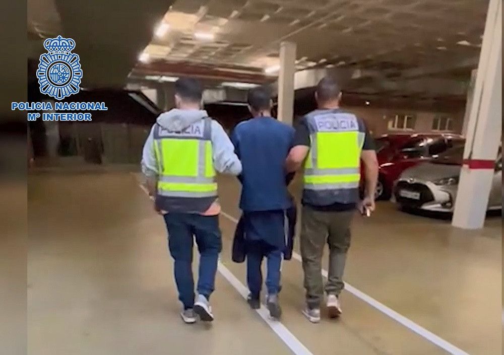 La Policía Nacional detiene a un conocido “alunicero” fugado de la justicia que acumulaba 70 detenciones