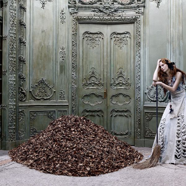 El fotógrafo de moda, publicidad y arte Eugenio Recuenco llega al Museo Thyssen de la mano de La Térmica y Málaga de Moda