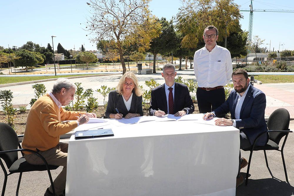 El Ayuntamiento recepciona más de 115.000 metros cuadrados de superficie en la zona Sur de San Pedro Alcántara, en la que se impulsarán varios equipamientos y viviendas de promoción pública