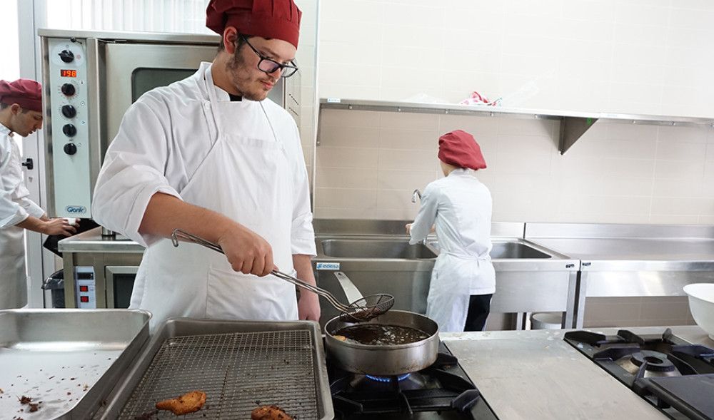 El desempleo en Andalucía aumenta en agosto en 2.882 personas por el final de la temporada turística