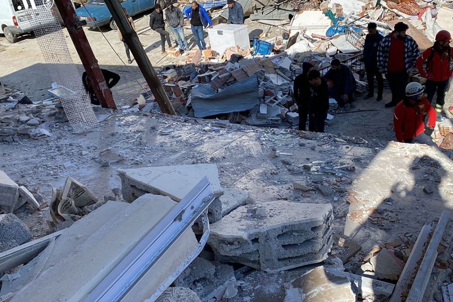 Cinco integrantes del Consorcio Provincial de Bomberos de Málaga continuarán en Turquía prestando apoyo humanitario
