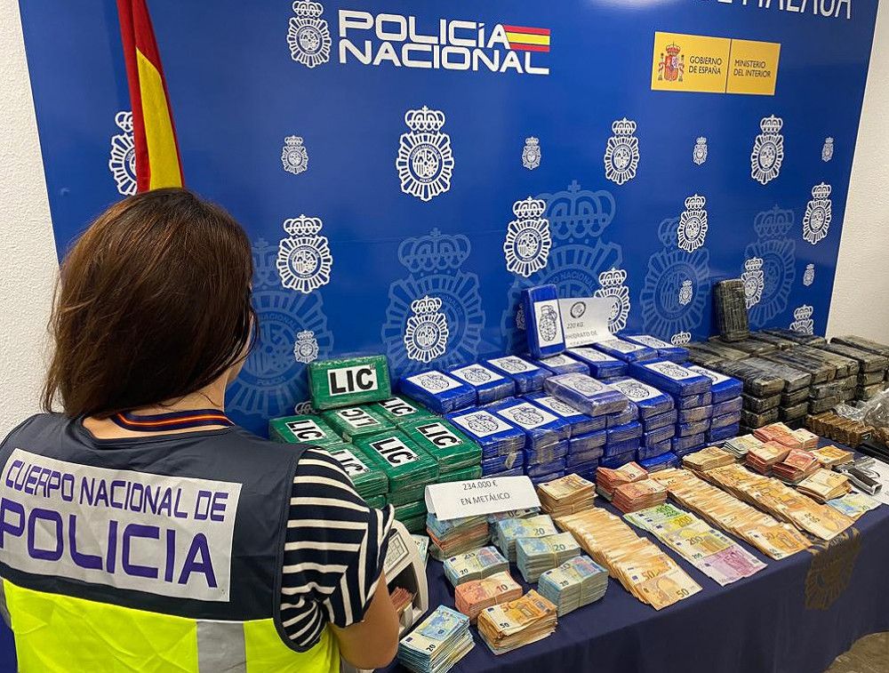 La Policía Nacional interviene 230 kilogramos de cocaína fruto de la desarticulación de una organización criminal asentada en Málaga con vínculos con un conocido clan gallego