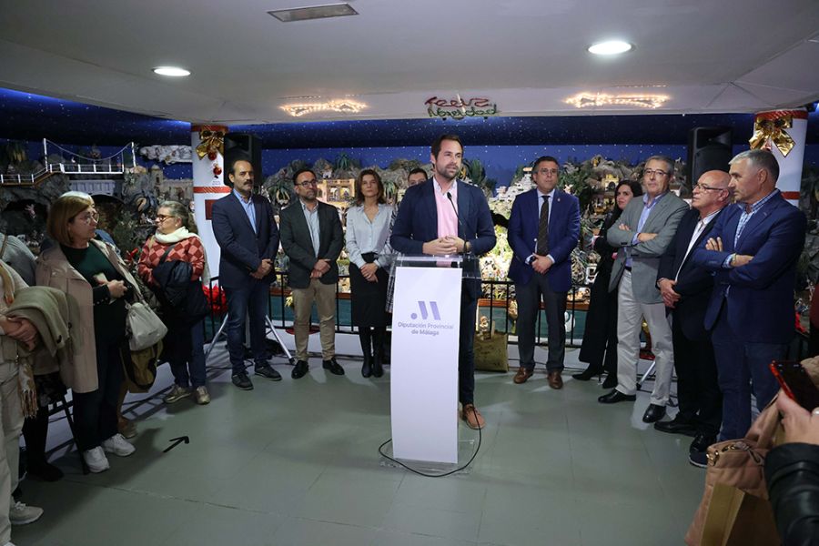 La Diputación da la bienvenida a la Navidad con la inauguración del alumbrado, su belén interactivo y más de 40 actividades en Málaga y provincia