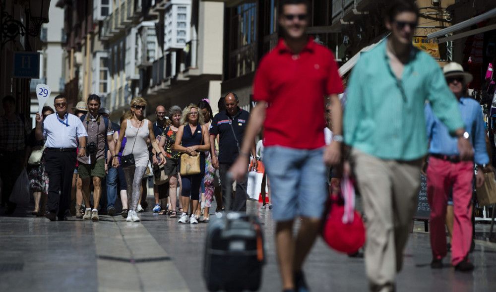 Los turistas internacionales gastaron 35.769 millones de euros en el primer semestre, un 89% de los niveles prepandemia