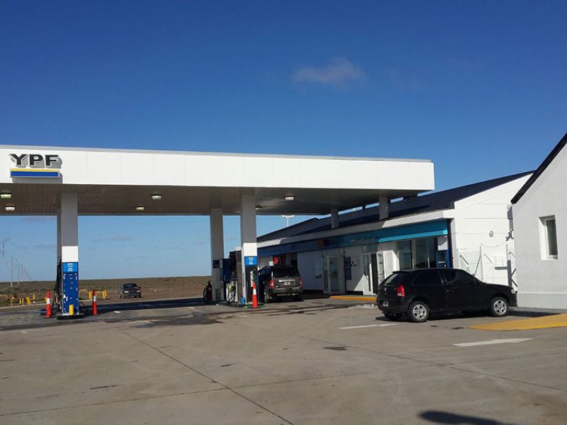 El presidente electo de Argentina privatizará medios públicos y la empresa petrolera estatal