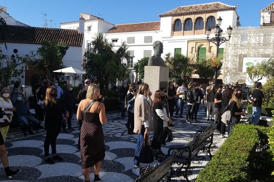 Comerciantes y hosteleros de Marbella advierten de que están al límite