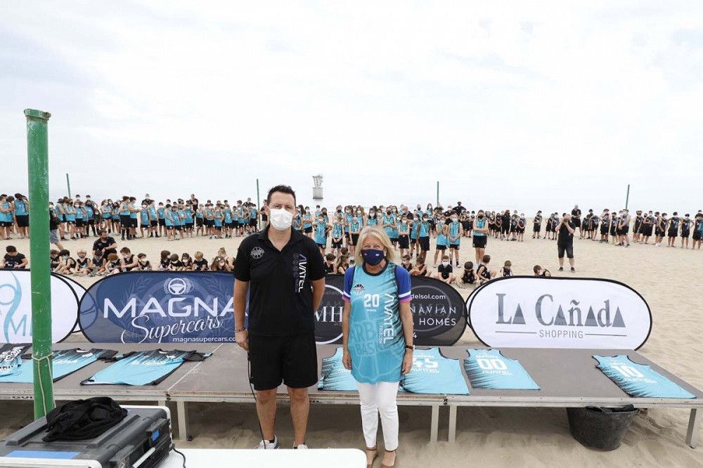 La regidora felicita al Marbella Basket en el cierre de su primera temporada tras la fusión de los tres clubes locales