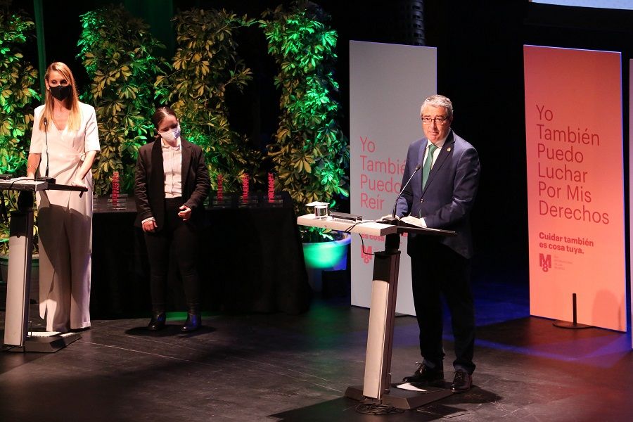 La Diputación premia en la gala Reconocidas 2021 a veinte mujeres y entidades que impulsan la igualdad de género en la provincia