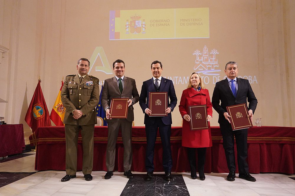 El presidente andaluz asiste a la firma del Convenio para la Base Logística del Ejército de Tierra “General Javier Varela” en Córdoba