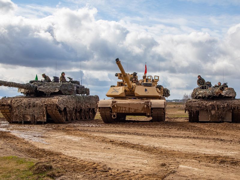 Los primeros carros de combate Abrams M1 llegarán a Ucrania la próxima semana