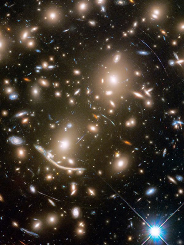 Revelan que el universo a nuestro alrededor no se expande tan rápido como se pensaba