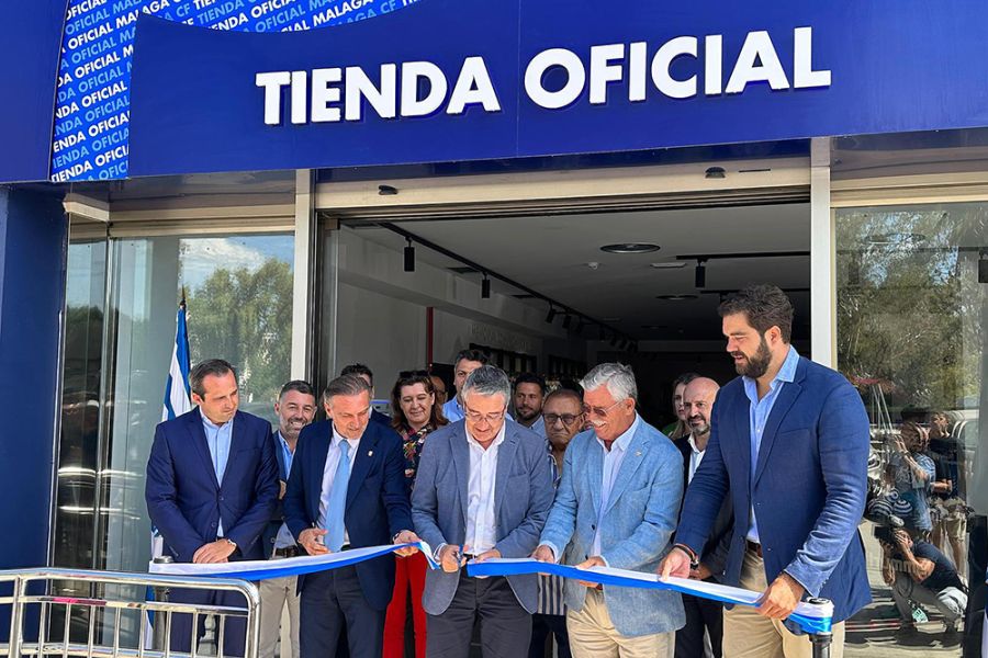 Presentada la nueva equipación del Málaga C.F