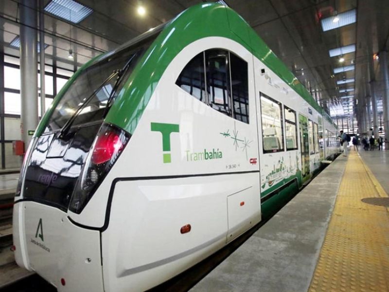 El Trambahía refuerza su servicio con 46 trenes especiales por la Regata de Grandes Veleros