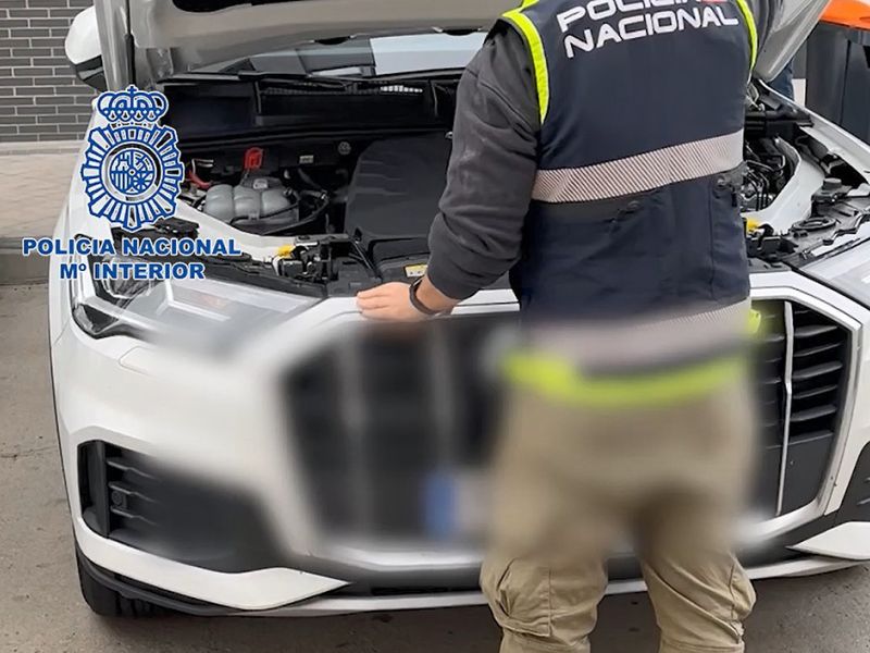 La Policía Nacional desarticula una organización criminal internacional especializada en el tráfico ilícito de vehículos