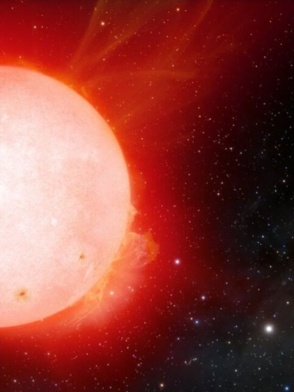 Astrónomos descubren el planeta con la densidad más baja jamás detectada