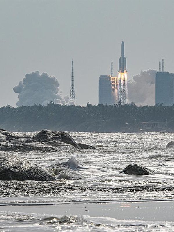 El módulo de laboratorio Mengtian se acopla a la estación espacial china en construcción
