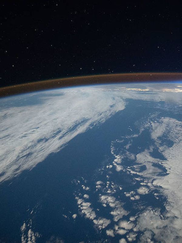 El ser humano extrae tanta agua subterránea que se está alterando el giro del planeta