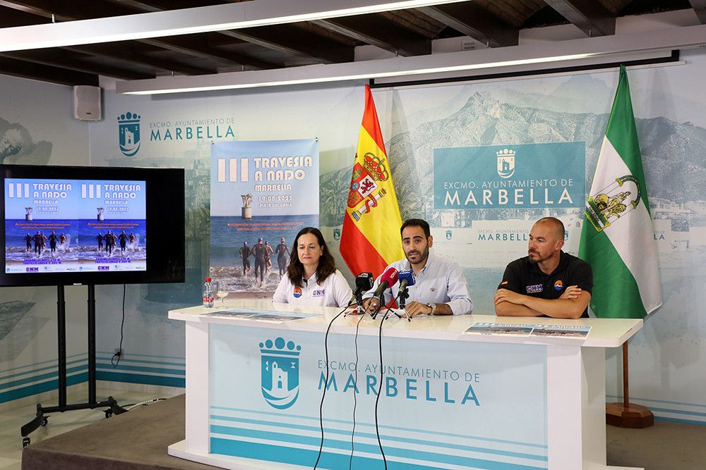 La playa El Cable acogerá el 19 de agosto la III Travesía a Nado de Marbella
