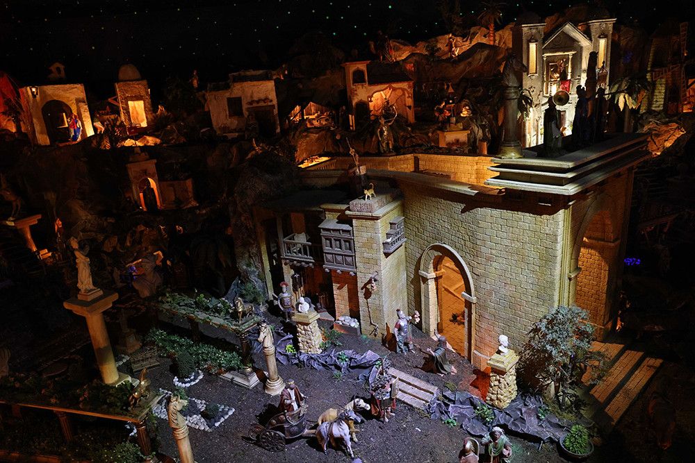 La Diputación inaugura la Navidad con actividades para todos los públicos y el tradicional Belén y alumbrado de su sede