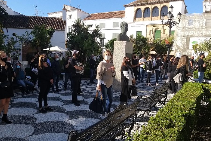 Comerciantes y hosteleros de Marbella advierten de que están al límite