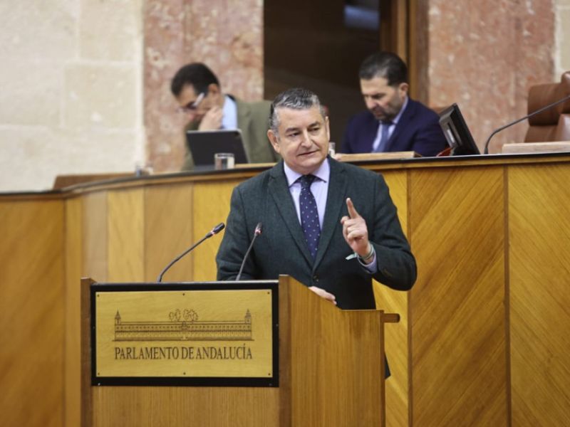El Gobierno andaluz pide al central que actúe ante la falta de medios y personal del Puesto de Control Fronterizo del Puerto de Algeciras