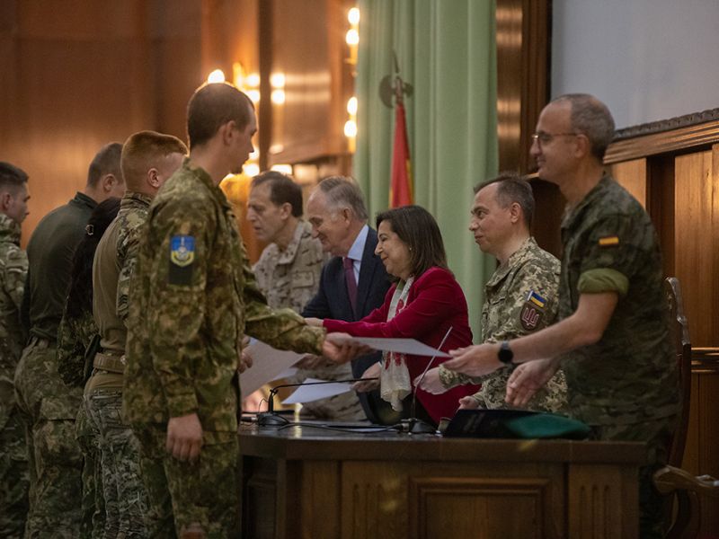 Militares ucranianos han finalizado el III Curso de Tratamiento de Bajas en Combate impartido en Toledo