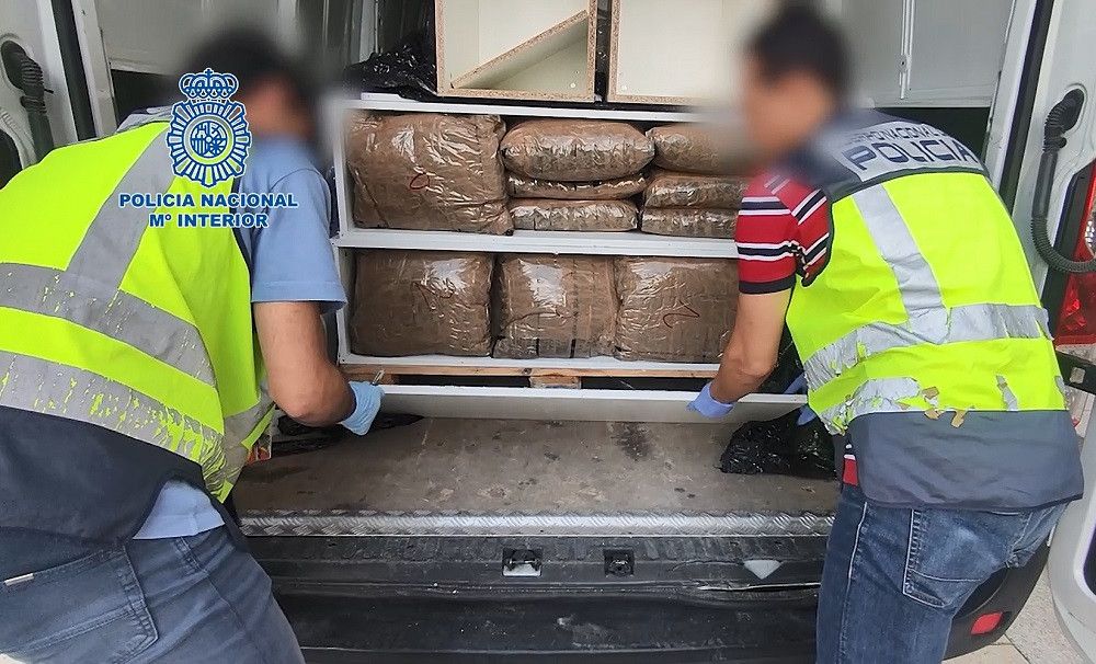 La Policía Nacional desarticula una organización criminal dedicada al tráfico internacional de droga a través de empresas de paquetería