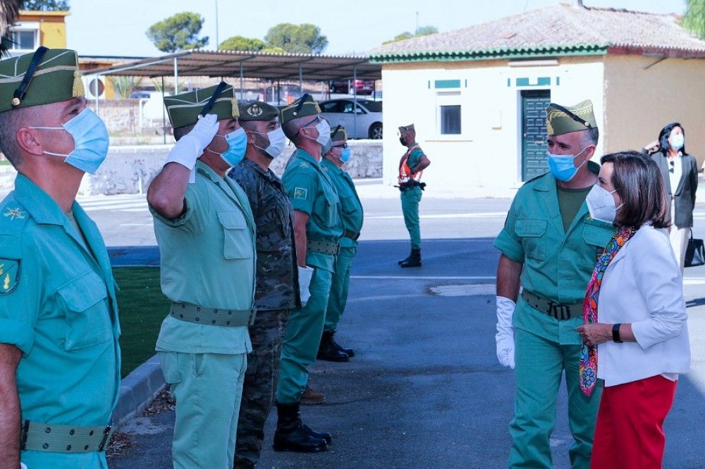 La ministra de Defensa visita la Brigada de la Legión "Rey Alfonso XIII"