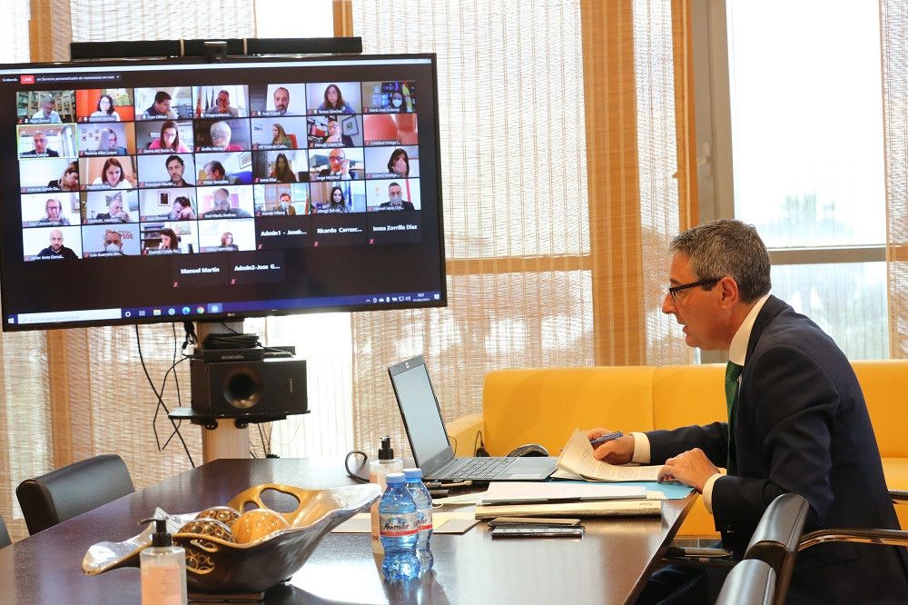 La Diputación entrega a un grupo de empresas privadas la gestión del Caminito del Rey